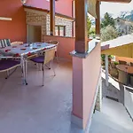 Ueber 2 Etagen Nur 400 Meter Zum Lejlighed